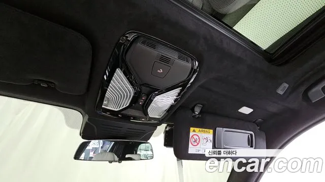 BMW X7 — Фото автомобиля 27