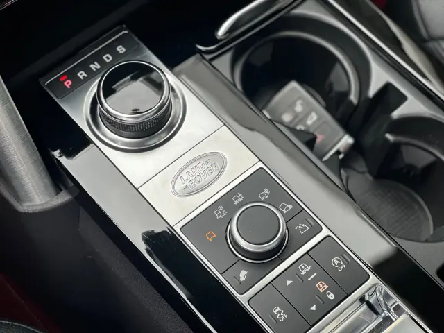 Land Rover Discovery — Фото автомобиля 4