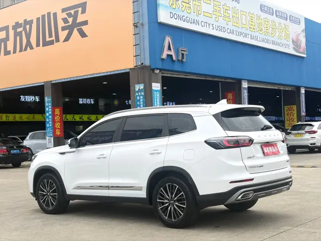 Chery Tiggo 8 PLUS — Фото автомобиля 4