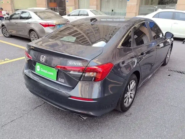 Honda Civic — Фото автомобиля 6