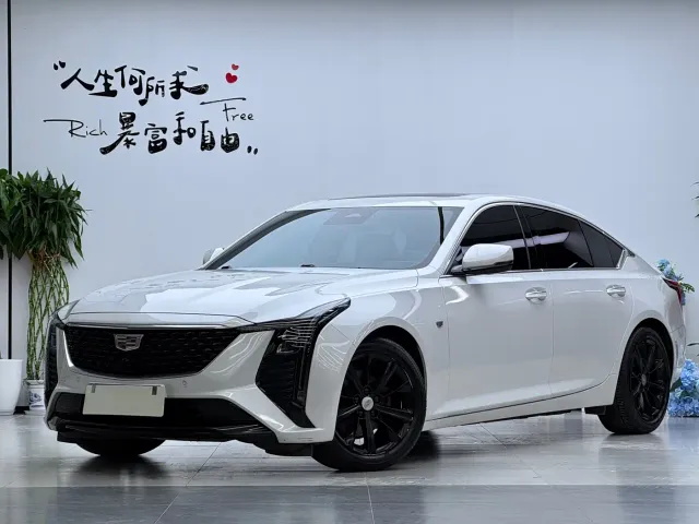 Фотография автомобиля — Cadillac CT5