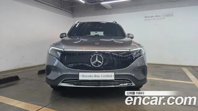 Mercedes-Benz EQB — Фото автомобиля 3