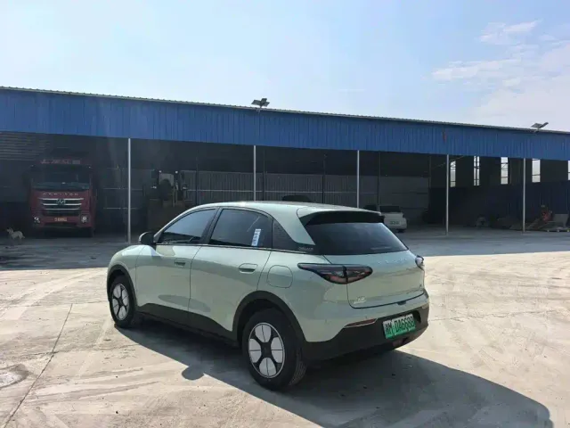 Geely Starry Wish — Фото автомобиля 5