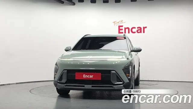 Hyundai Kona Kona (SX2) Бензин 1.6 турбо 2WD — Фото автомобиля 3