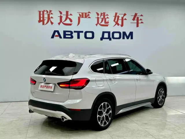 BMW X1 — Фото автомобиля 7