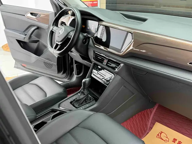 Volkswagen Tharu — Фото автомобиля 14