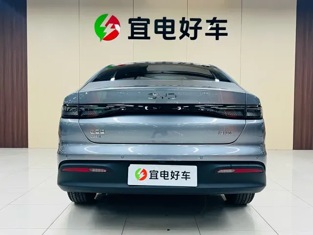 BYD Seal 05 DM-i — Фото автомобиля 6