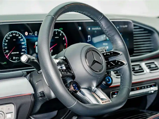 Mercedes-Benz GLE-Class AMG — Фото автомобиля 9