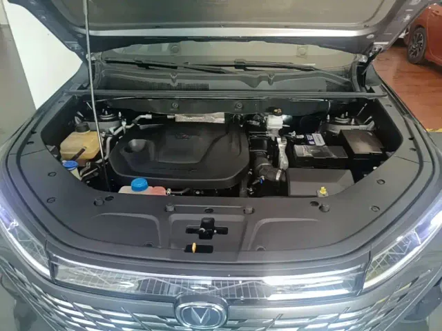 Changan CS75 Plus — Фото автомобиля 19
