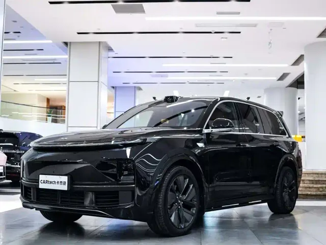 Li Auto L9 — Фото автомобиля 2