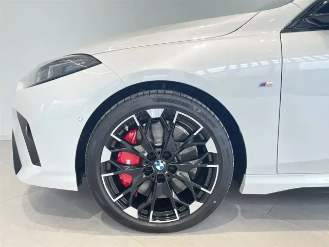 BMW M235L — Фото автомобиля 18