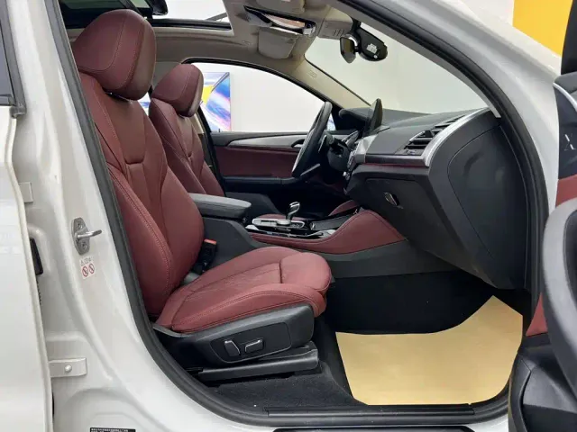 BMW X4 — Фото автомобиля 19