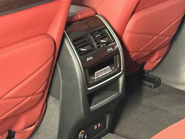 BMW X5 — Фото автомобиля 8