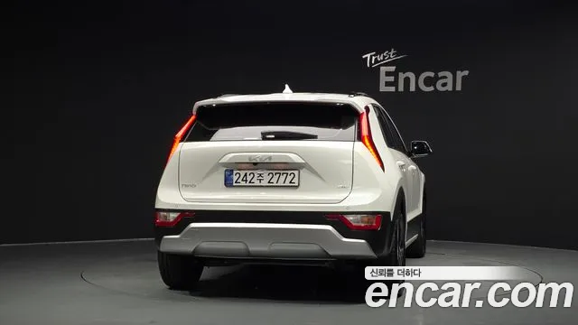 Kia Niro The All New Niro Prestige — Фото автомобиля 4