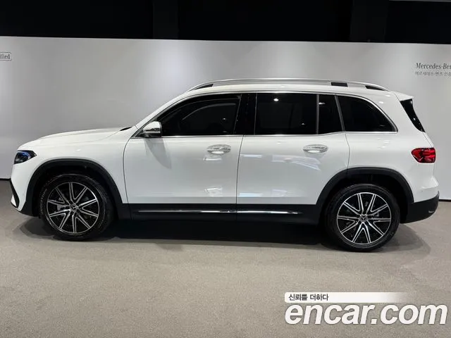 Mercedes-Benz EQB X243 — Фото автомобиля 12