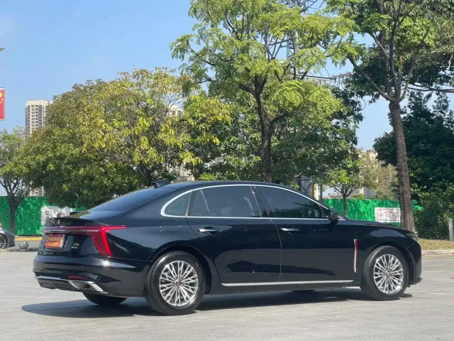 Hongqi H5 — Фото автомобиля 3