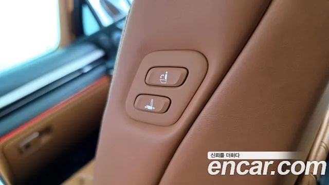 Genesis GV80 — Фото автомобиля 27