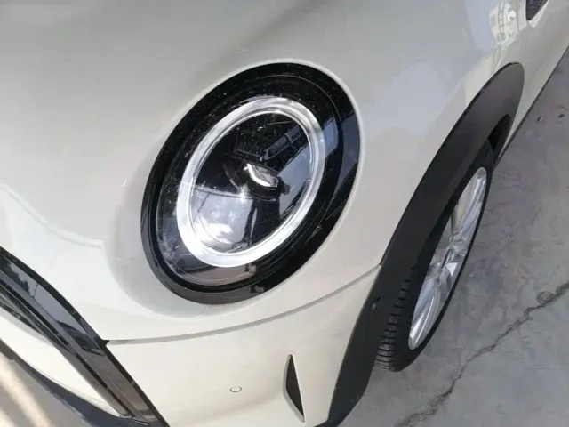 MINI Hatch — Фото автомобиля 23