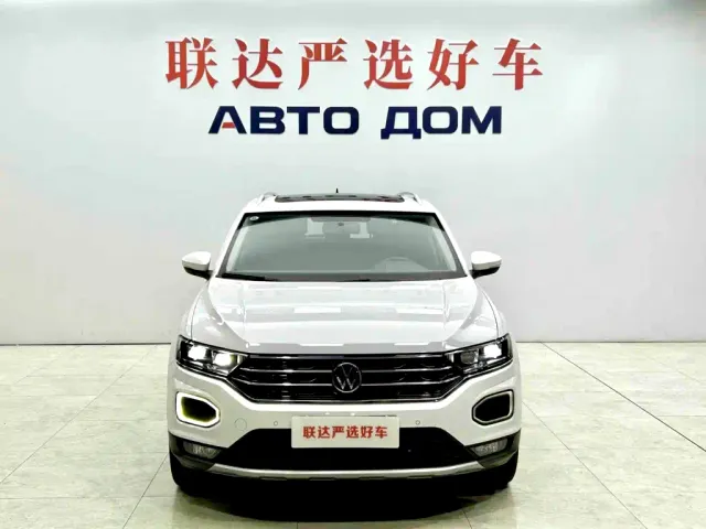 Volkswagen T-Roc — Фото автомобиля 2