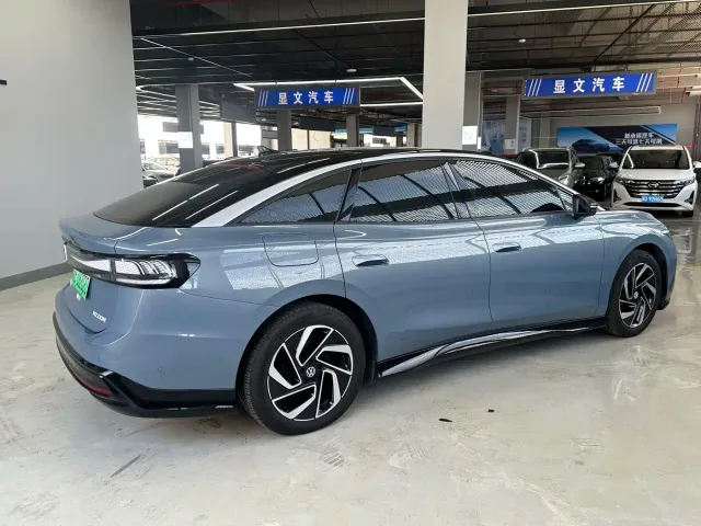 Volkswagen ID.7 Vizzion — Фото автомобиля 9