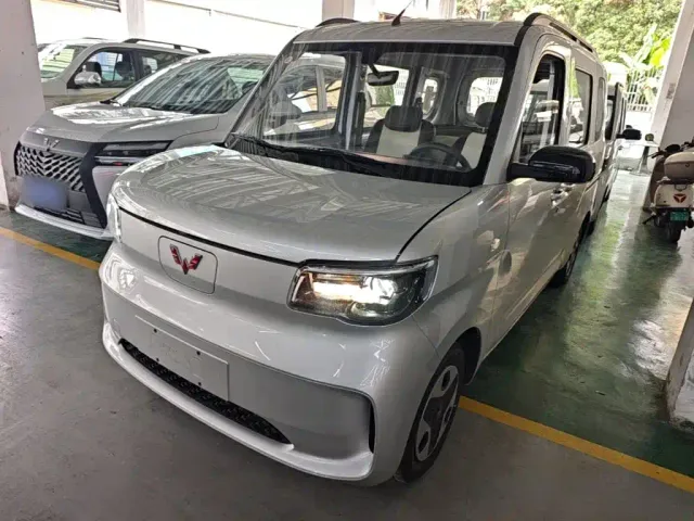 Фотография автомобиля — Wuling Zhiguang NEV