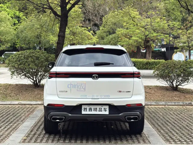 Changan CS55 Plus — Фото автомобиля 5