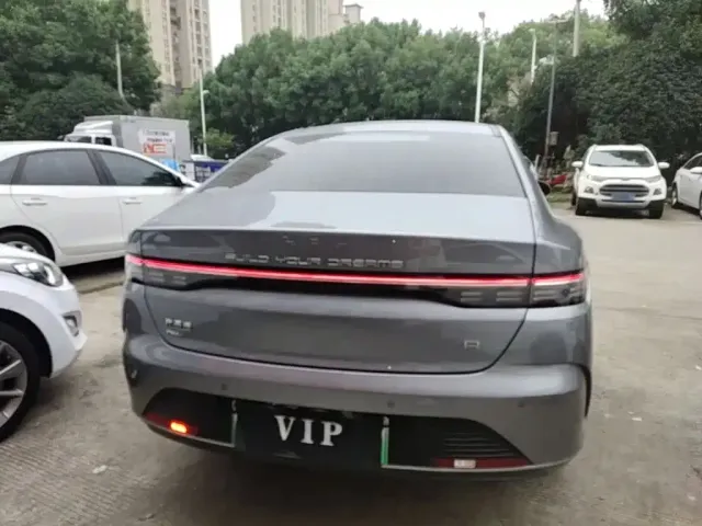 BYD Destroyer 05 — Фото автомобиля 5