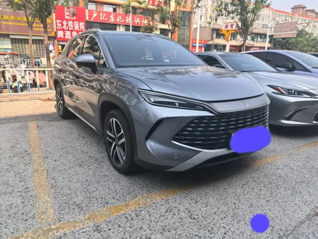 BYD Song L DM-i 2025 Smart Drive Edition 112km Surpassing — Фото автомобиля 3