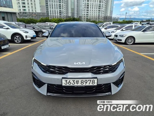 Kia K5 Новый K5 3 поколение 2.0 LPi(Для проката) — Фото автомобиля 2