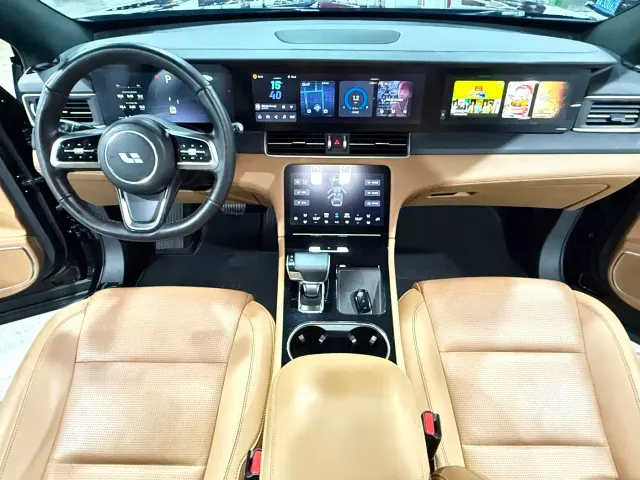 Li Auto ONE — Фото автомобиля 5
