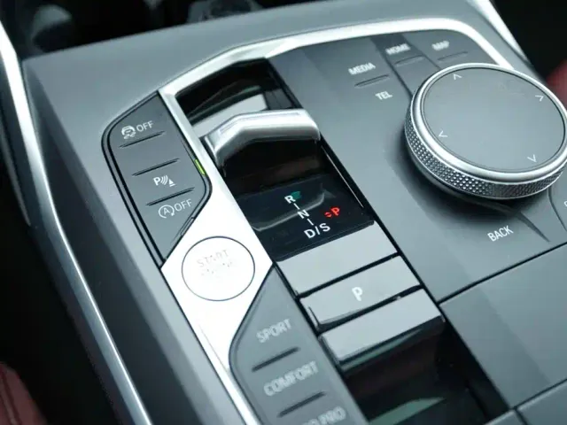 BMW 3 Series — Фото автомобиля 8