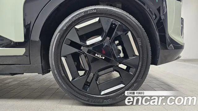 Kia EV3 — Фото автомобиля 20