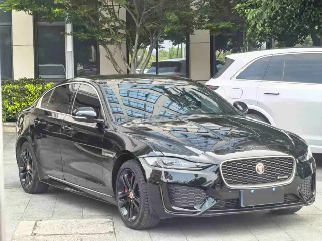 Jaguar XEL — Фото автомобиля 3