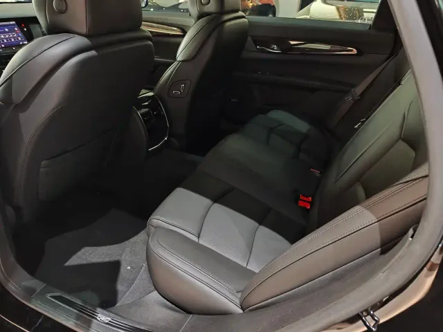 Cadillac CT6 — Фото автомобиля 7