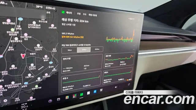 Tesla Model X — Фото автомобиля 20