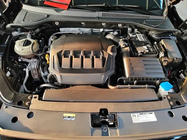 Volkswagen Passat — Фото автомобиля 19