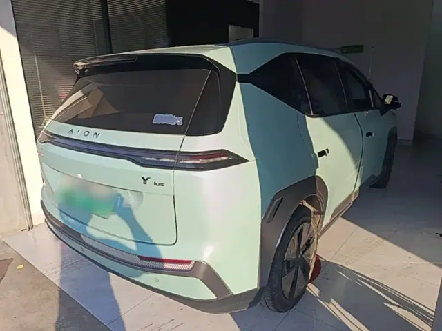 GAC Aion Y — Фото автомобиля 6