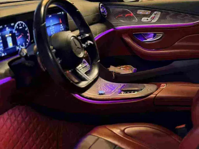 Mercedes-Benz CLS-Class — Фото автомобиля 8