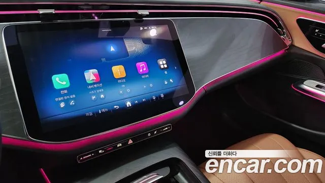 Mercedes-Benz E-Class — Фото автомобиля 19