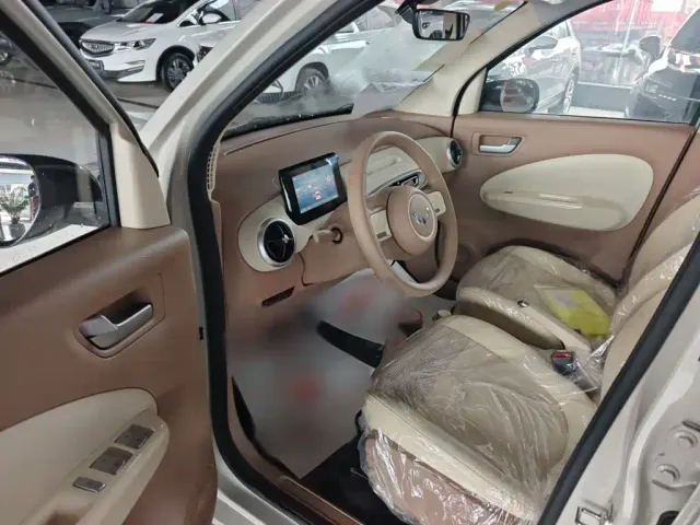 Wuling Hongguang Mini EV — Фото автомобиля 15
