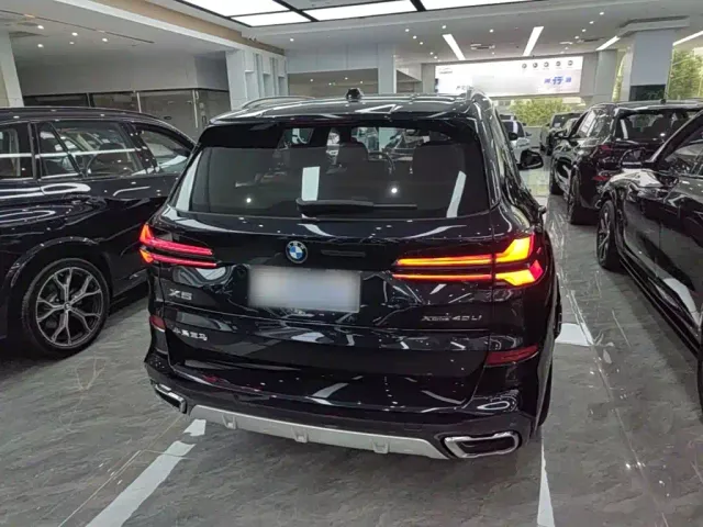 BMW X5 — Фото автомобиля 5