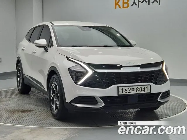 Kia Sportage Sportage 5-е поколение Бензин 1.6 турбо 2WD — Фото автомобиля 4