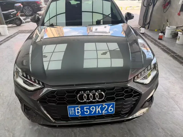 Audi A4L — Фото автомобиля 3