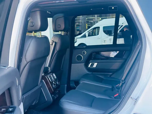 Land Rover Range Rover — Фото автомобиля 7