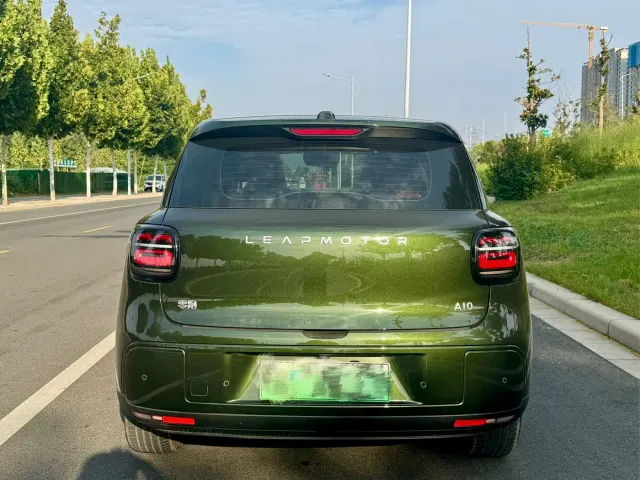 Leapmotor A10 — Фото автомобиля 8