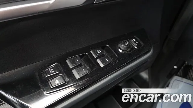 KG_Mobility_Ssangyong Torres Torres Бензин 1.5 2WD — Фото автомобиля 19