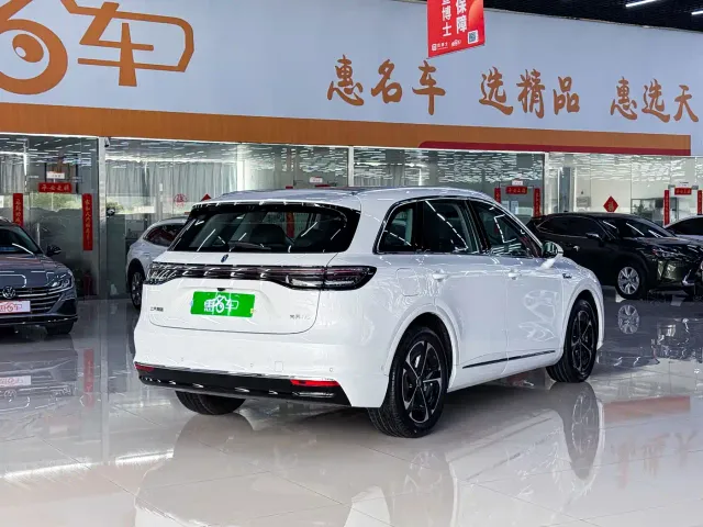 Shangjie SUV — Фото автомобиля 24
