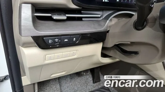 Kia Canival Carnival 4 поколение Дизель 9 мест Signature — Фото автомобиля 19