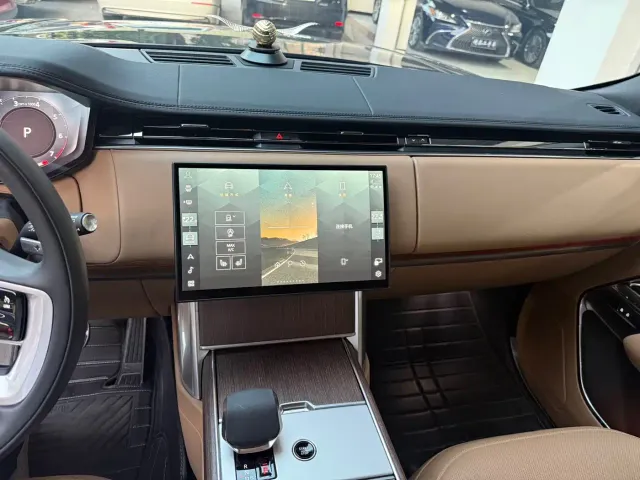 Land Rover Range Rover — Фото автомобиля 6