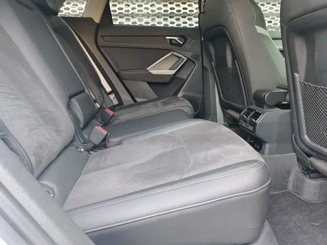 Audi Q3 — Фото автомобиля 8